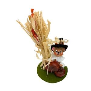 Annalee Pilgrim Mouse With Corn Stalks And Pumpkins Thanksgiving Harvest Decor